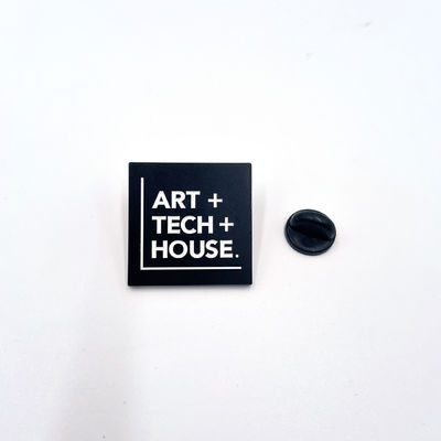kupować Artechouse Enamel Pin Świętują połączenie sztuki i technologii produkcja online